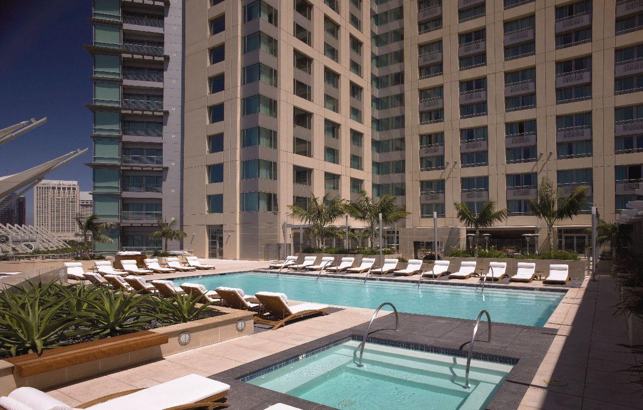 Omni Hotel 4*